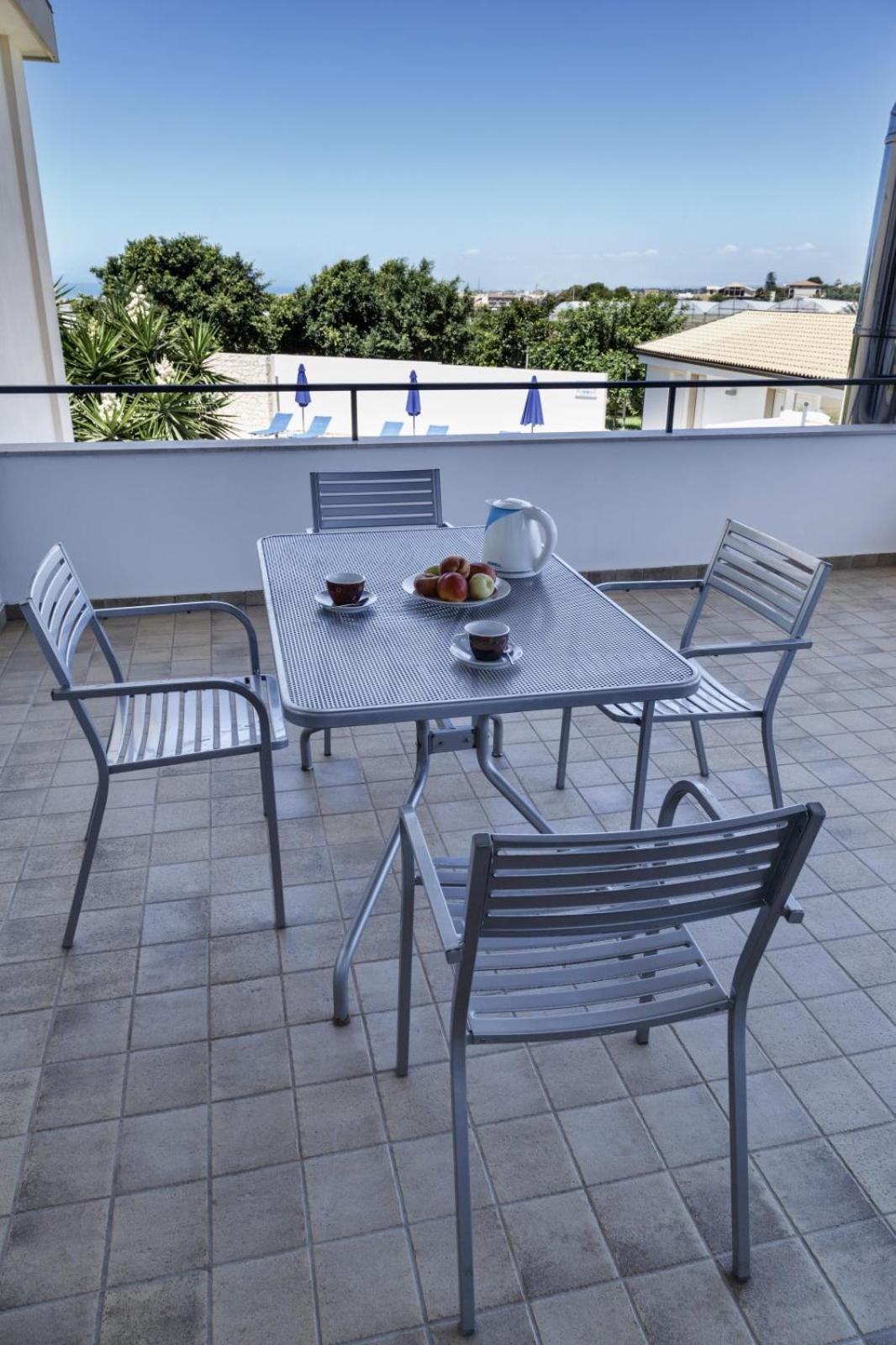 Sikelika Residence Sul Mare Scoglitti Exterior photo
